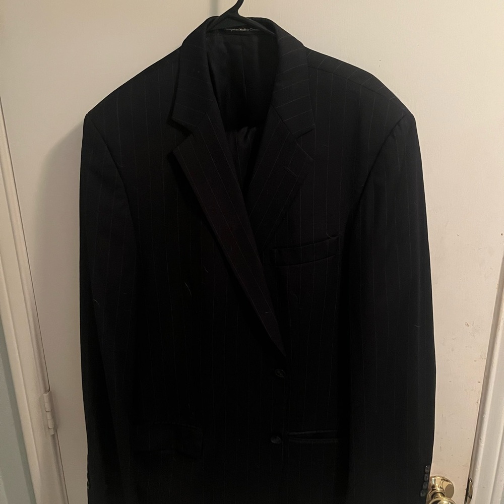 Elegant Vintage Black Pinstripe Men's Suit